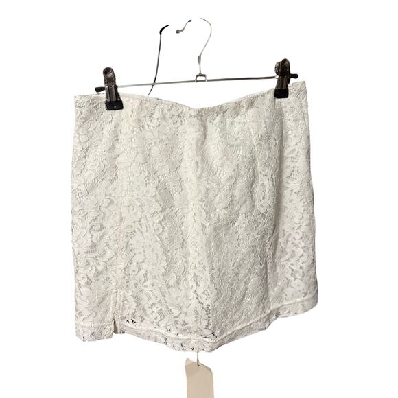 High Waisted 2-in-1 Pocket Lace Mini Casual Skirt - Picture 1 of 4